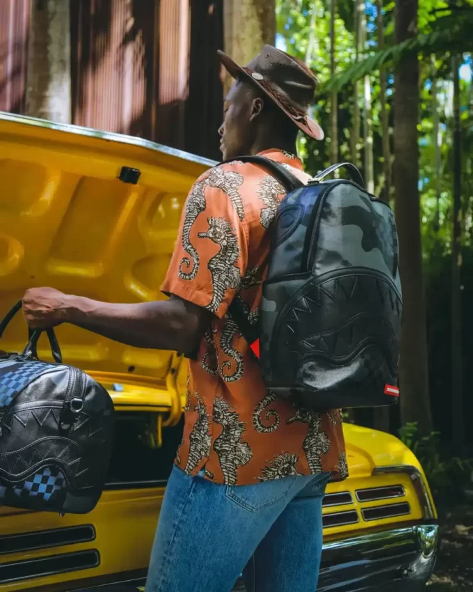 3AM NEVER SLEEP EMPEROR DUFFLE 3AM NEVER SLEEP EMPEROR DUFFLE