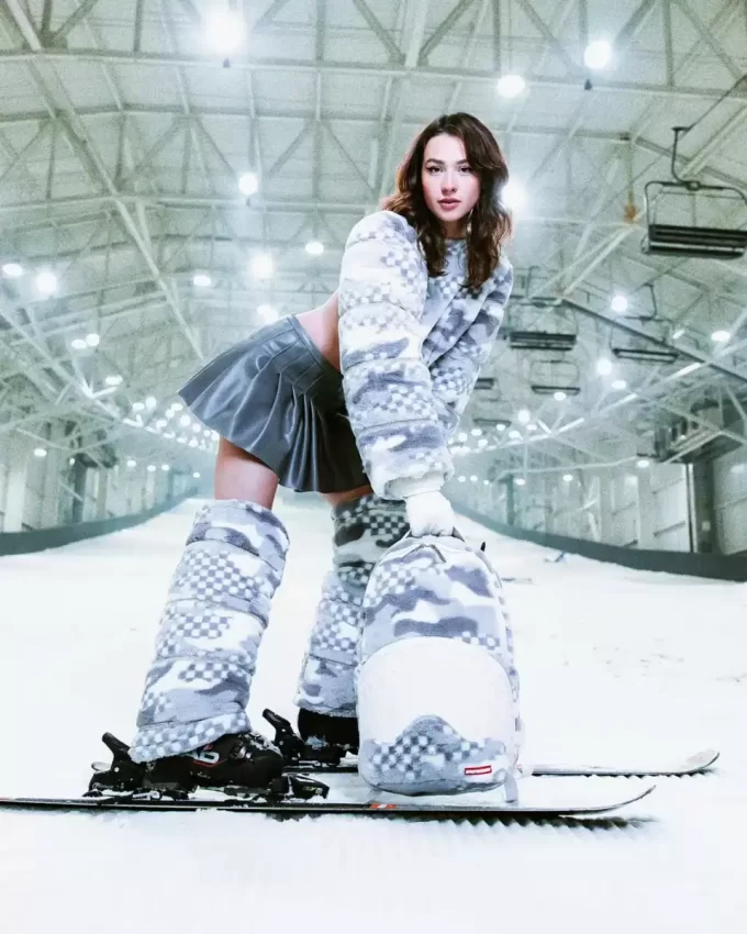 3AM PLUSH SWISS ALPS BACKPACK 3AM PLUSH SWISS ALPS BACKPACK