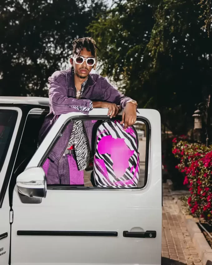 A.I.8 AFRICAN INTELLIGENCE MOTHERLAND LOVE BACKPACK (DLXV) A.I.8 AFRICAN INTELLIGENCE MOTHERLAND LOVE BACKPACK (DLXV)