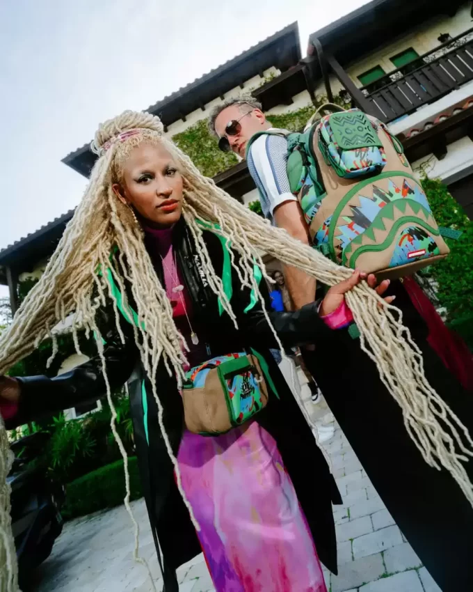 A.I. SPECIAL OPS BRICKSIDE TOILETRY MESSENGER BAG A.I. SPECIAL OPS BRICKSIDE TOILETRY MESSENGER BAG