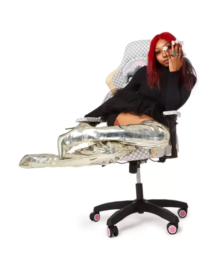 AIR TO THE THRONE JETSET GAMING CHAIR – SUPER RARE AIR TO THE THRONE JETSET GAMING CHAIR – SUPER RARE