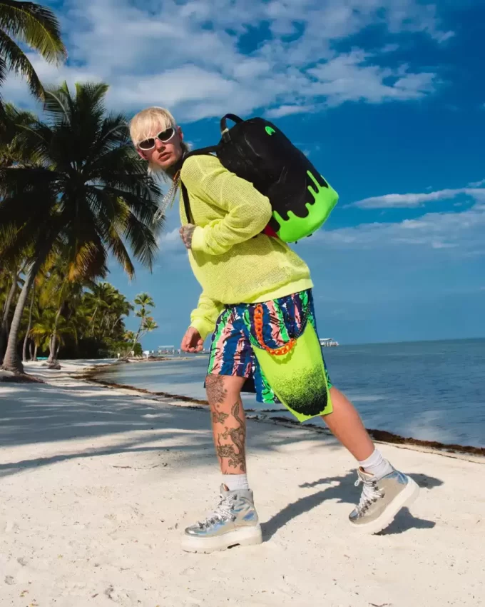 ANTI-GRAVITY GREEN BACKPACK (DLXV) ANTI-GRAVITY GREEN BACKPACK (DLXV)