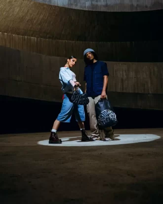 BUBBLE BUBBLE SHARK BACKPACK