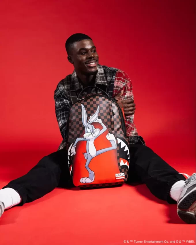 BUGS BUNNY HERE I AM DLXSV BACKPACK BUGS BUNNY HERE I AM DLXSV BACKPACK