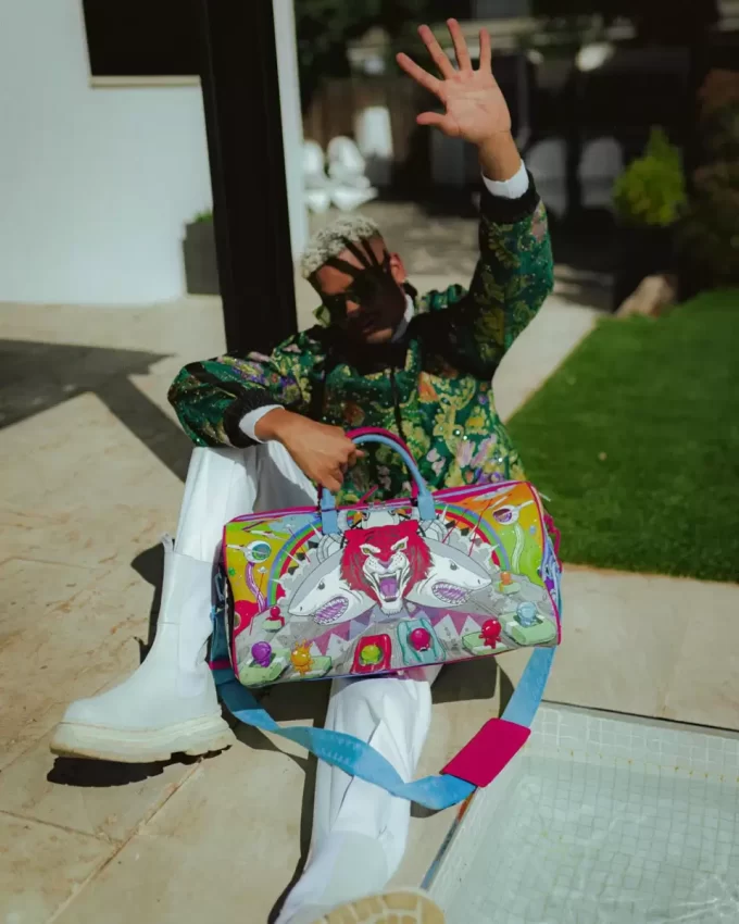 CHAOTIC UNIVERSE DUFFLE CHAOTIC UNIVERSE DUFFLE