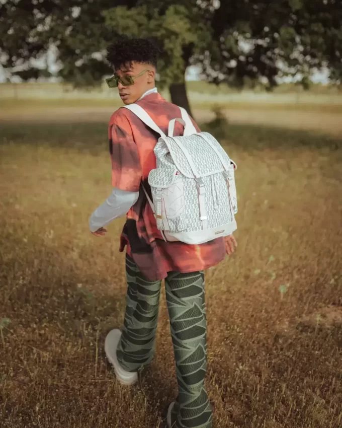 CRÈME DE LA CRÈME MONTE CARLO CRÈME DE LA CRÈME MONTE CARLO