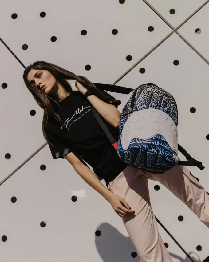 DIAA ALLAM SEEKING PERFECTION 003 BACKPACK DIAA ALLAM SEEKING PERFECTION 003 BACKPACK