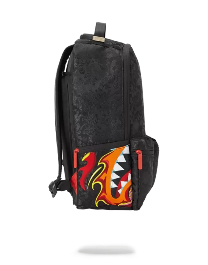 DRAGON SIDE SHARK CARGO DRAGON SIDE SHARK CARGO