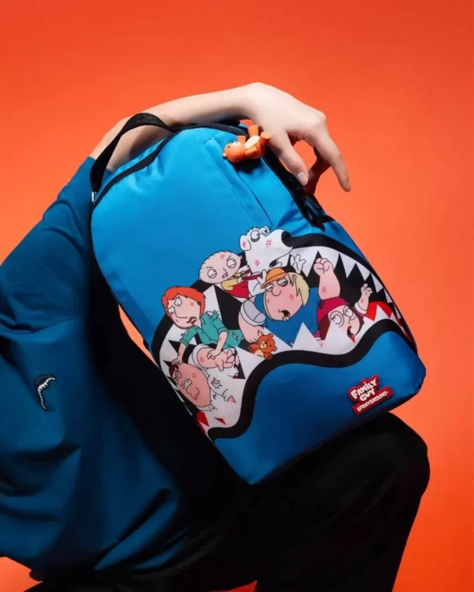 FAMILY GUY BRUISER DLXSR BACKPACK FAMILY GUY BRUISER DLXSR BACKPACK