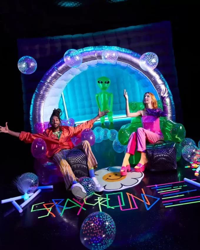 FIBER OPTIC LIGHTSHOW TOTE FIBER OPTIC LIGHTSHOW TOTE