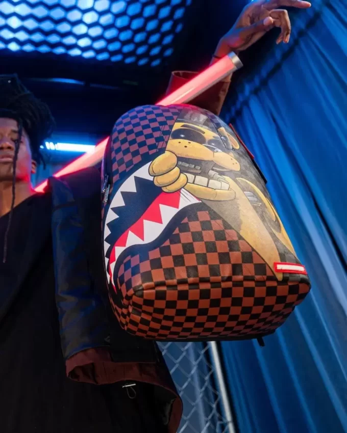 FIVE NIGHTS AT FREDDY’S: I SEE YOU FIVE NIGHTS AT FREDDY’S: I SEE YOU