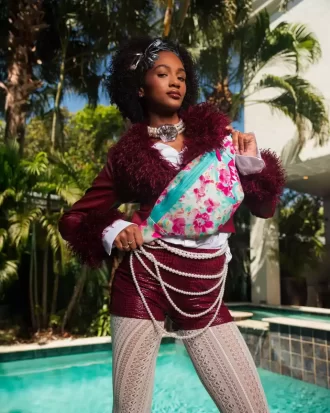 GARDEN DELIGHT SAVVY CROSSBODY