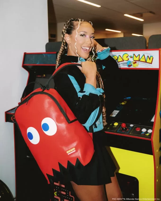 GHOST GANG PACMAN MYSTERY PACK (COLLECT ALL 5) GHOST GANG PACMAN MYSTERY PACK (COLLECT ALL 5)