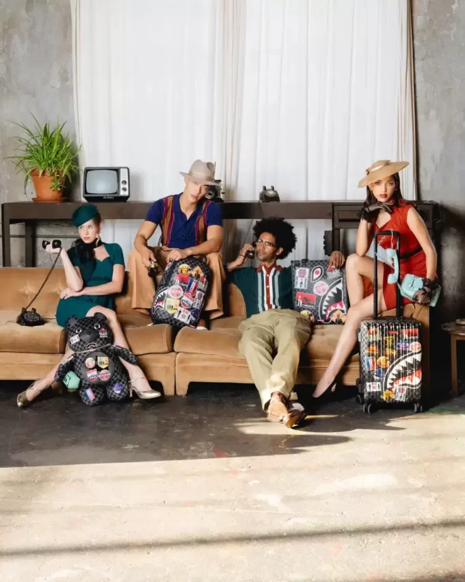 GLOBAL MOGUL UNLIMITED MILES BACKPACK GLOBAL MOGUL UNLIMITED MILES BACKPACK