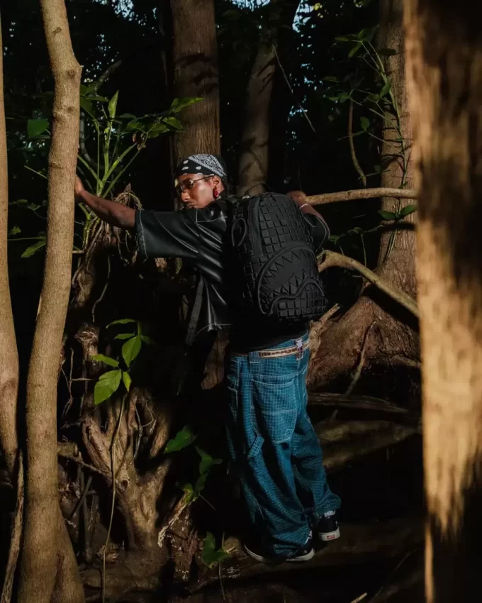 GRIDLOCK ARMOR BACKPACK GRIDLOCK ARMOR BACKPACK