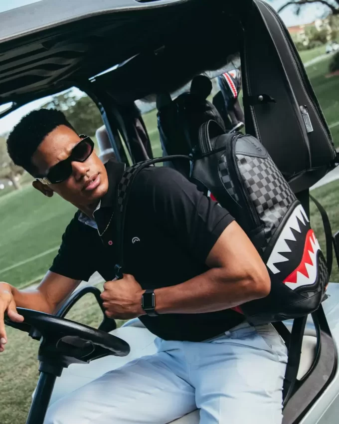 HENNY AIIR TO THE THRONE BACKPACK (DLXV) HENNY AIIR TO THE THRONE BACKPACK (DLXV)