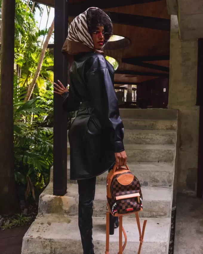 HENNY AIR TO THE THRONE QUATTRO BACKPACK HENNY AIR TO THE THRONE QUATTRO BACKPACK