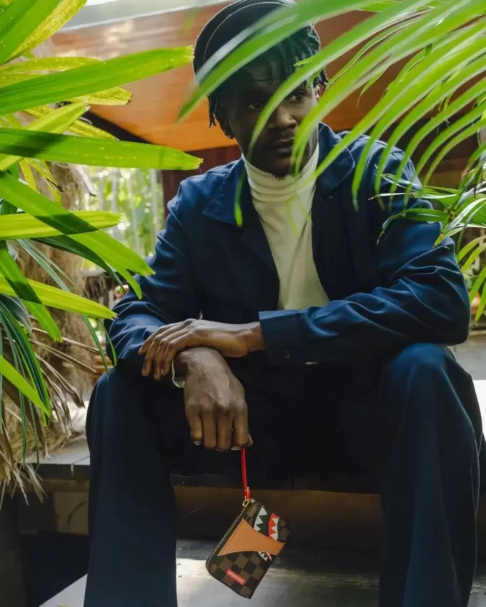 HENNY AIR TO THE THRONE WALLET HENNY AIR TO THE THRONE WALLET