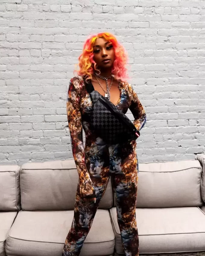 HENNY BLACK SAVVY CROSSBODY HENNY BLACK SAVVY CROSSBODY