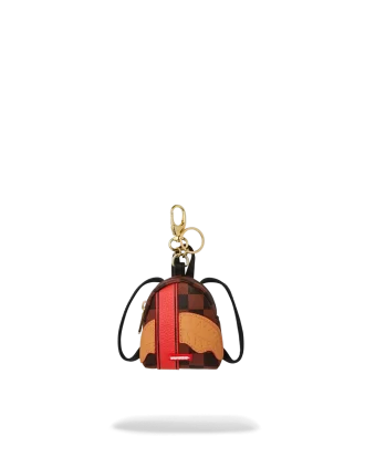HENNY VICTORY LAP KEYCHAIN