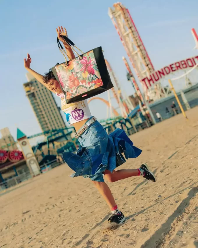 HUMMINGBIRD SHARK PRECISION TOTE HUMMINGBIRD SHARK PRECISION TOTE