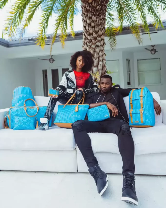 ILLUCHAINS TURQ TOILETRY BAG ILLUCHAINS TURQ TOILETRY BAG