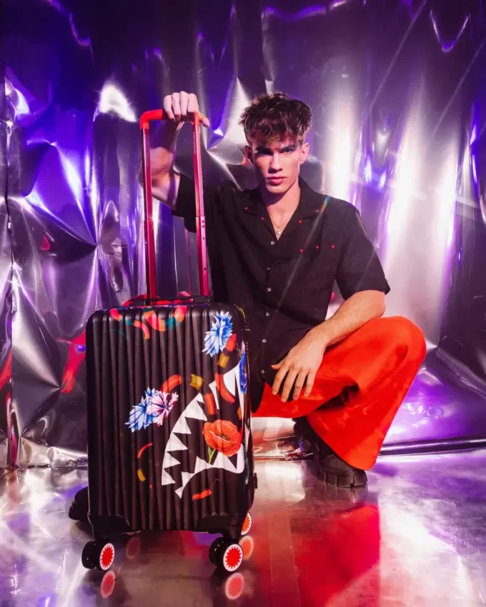 JARDIN D’EDEN HARDSHELL CARRY-ON LUGGAGE JARDIN D’EDEN HARDSHELL CARRY-ON LUGGAGE