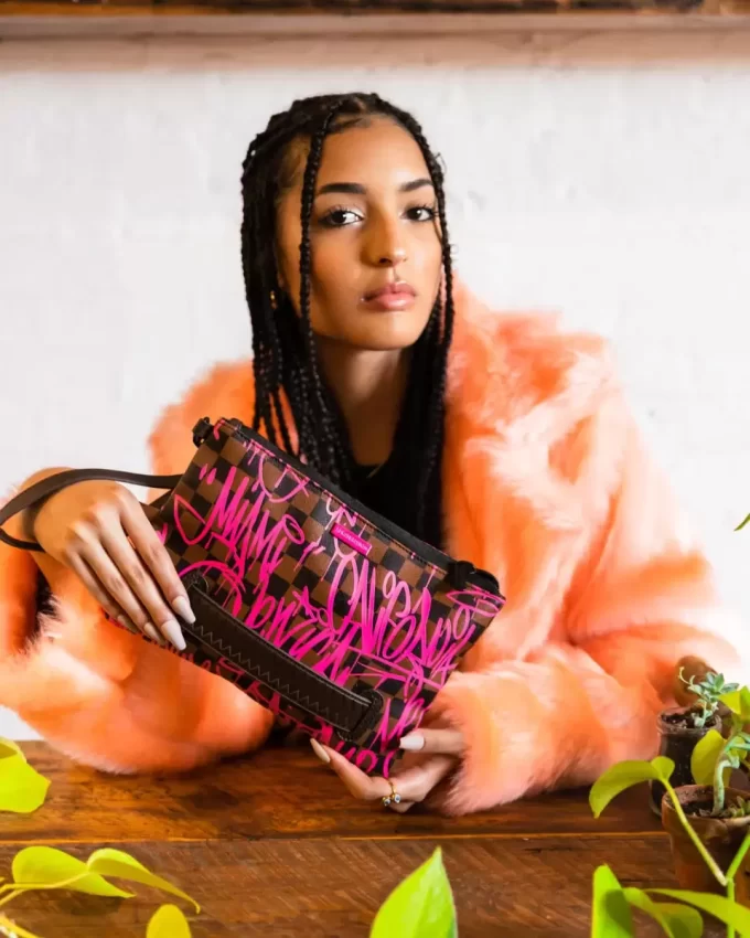 JETGRAPHIX CROSSOVER CLUTCH