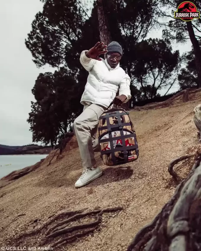 JURASSIC DELIVERY BACKPACK (DLXV) JURASSIC DELIVERY BACKPACK (DLXV)