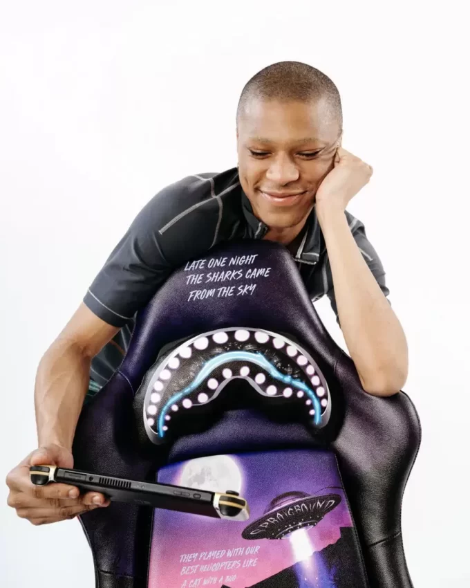 LATE ONE NIGHT GAMING CHAIR LATE ONE NIGHT GAMING CHAIR