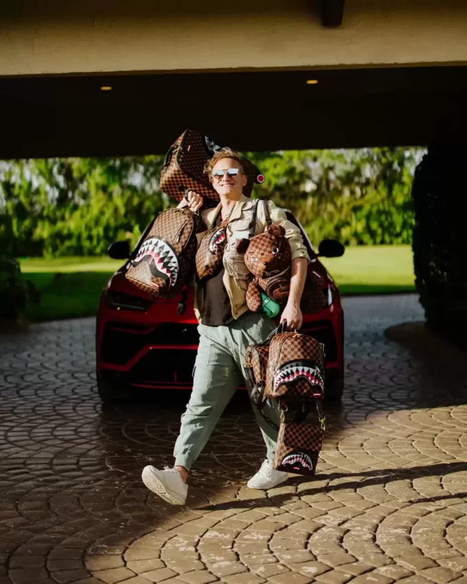 LENTICULAR EFFECTS MONEYBEAR TEDDYBEAR BACKPACK LENTICULAR EFFECTS MONEYBEAR TEDDYBEAR BACKPACK