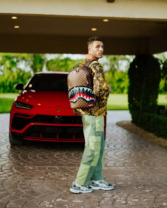 LENTICULAR EFFECTS SHARKS IN PARIS BACKPACK LENTICULAR EFFECTS SHARKS IN PARIS BACKPACK