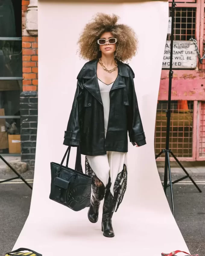 LONDON FASHION WEEK RED CARPET READY TOTE LONDON FASHION WEEK RED CARPET READY TOTE