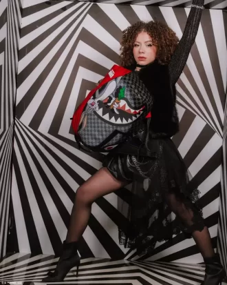 LOONEY TUNES BUGS BUNNY WASUP BACKPACK