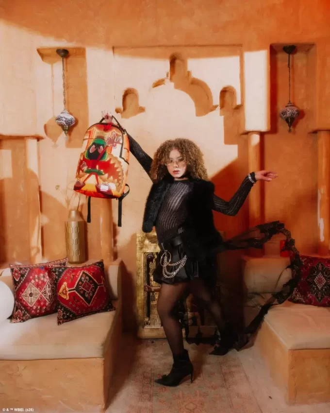 LOONEY TUNES MARVIN THE MARTIAN BLAST OFF BACKPACK LOONEY TUNES MARVIN THE MARTIAN BLAST OFF BACKPACK