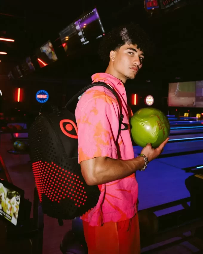 MADNESS SHARK DLXV BACKPACK MADNESS SHARK DLXV BACKPACK