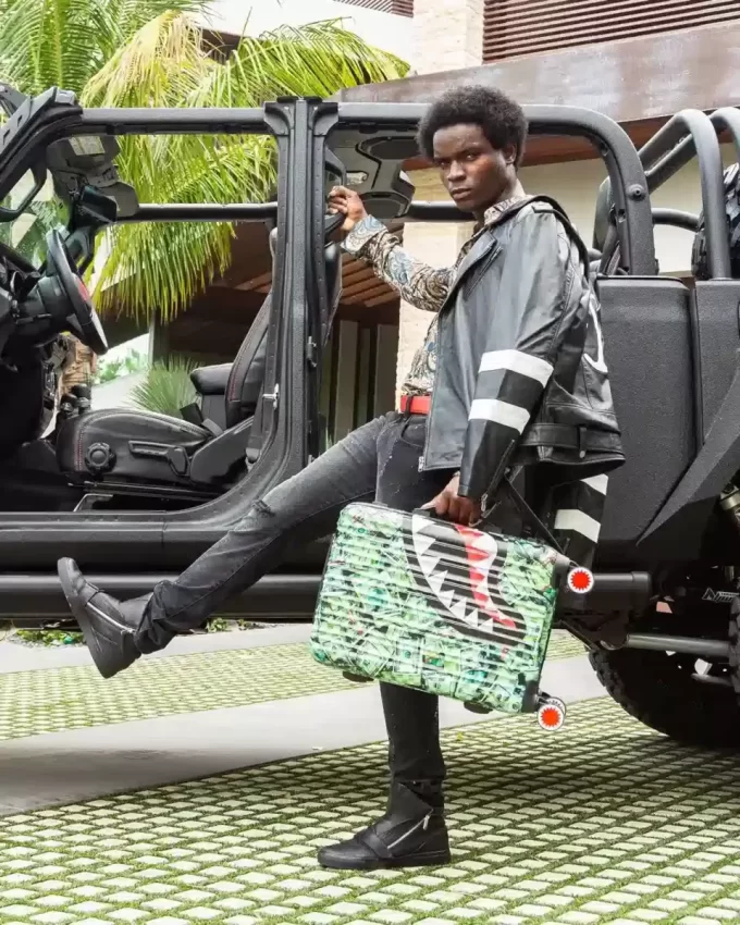 MAMA I MADE IT SHARKNAUTICS HARDSHELL CARRY-ON LUGGAGE MAMA I MADE IT SHARKNAUTICS HARDSHELL CARRY-ON LUGGAGE