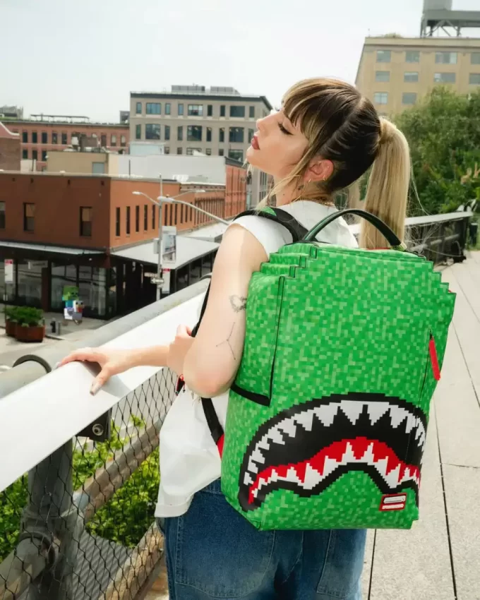 MINECRAFT CREEPER SHARK BACKPACK MINECRAFT CREEPER SHARK BACKPACK