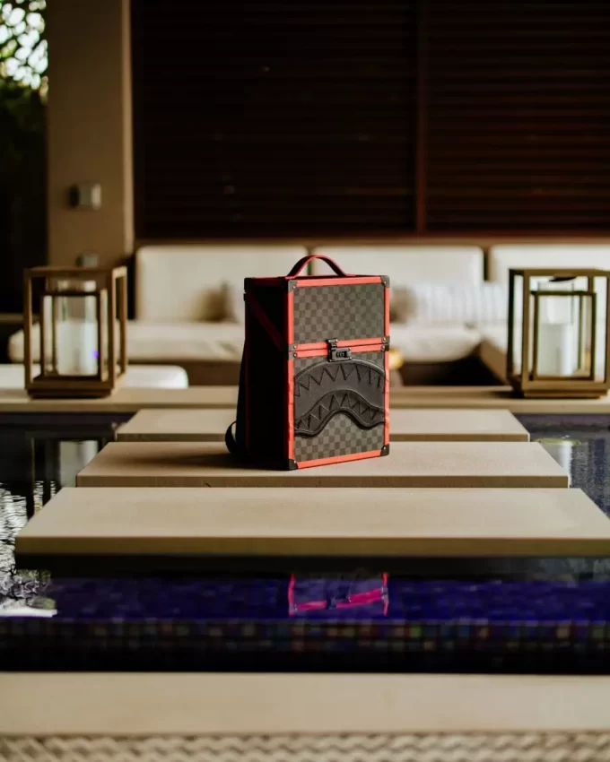 MONACO SHARK CLUB CHATURANGA SHARK 1900 BACKPACK MONACO SHARK CLUB CHATURANGA SHARK 1900 BACKPACK