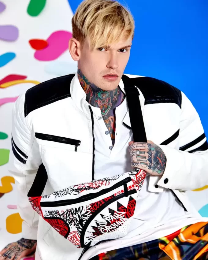 MYSTERIOUS MASTERMIND SAVVY CROSSBODY MYSTERIOUS MASTERMIND SAVVY CROSSBODY