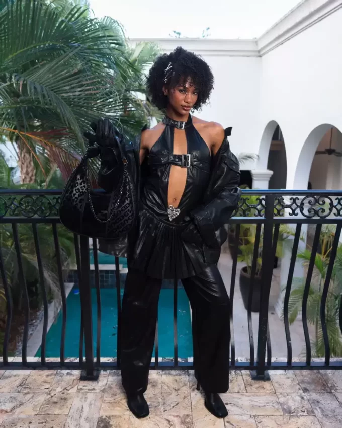 NEMESIS HUNT VICE SHOULDER BAG