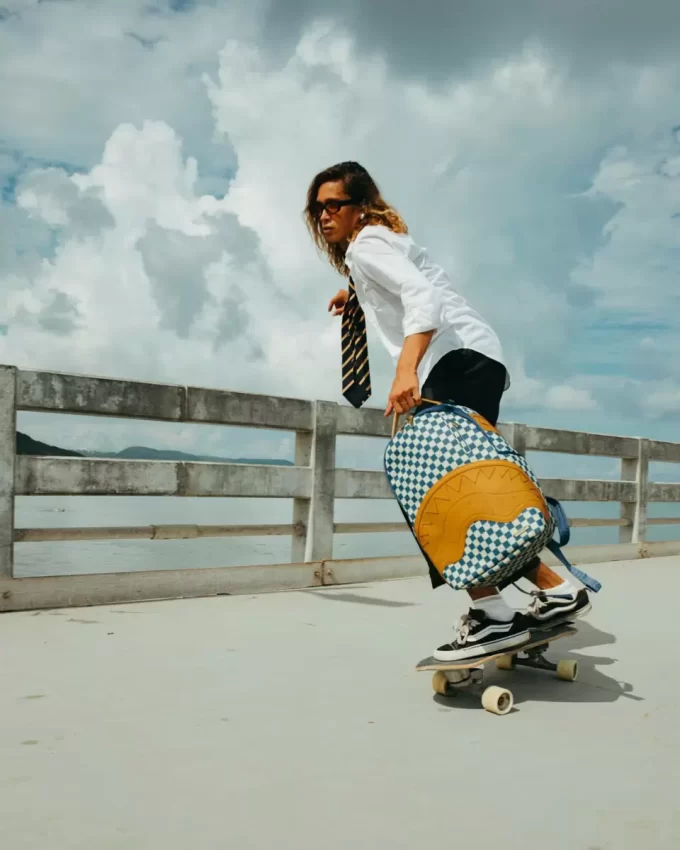 NEW SHARK YACHT CLUB DLXSV BACKPACK NEW SHARK YACHT CLUB DLXSV BACKPACK