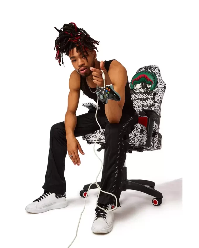 NIGHT VISION GAMING CHAIR – SUPER RARE NIGHT VISION GAMING CHAIR – SUPER RARE