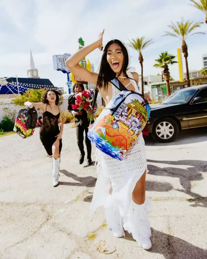 NOAH’S SH-ARK-MOUTH DLXSR BACKPACK NOAH’S SH-ARK-MOUTH DLXSR BACKPACK