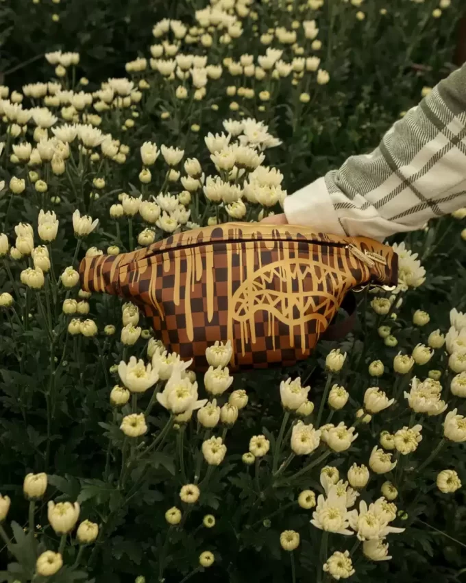 PARIS PAINT SAVVY CROSSBODY PARIS PAINT SAVVY CROSSBODY