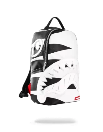 PHANTOM WHITE RUBBER SHARK