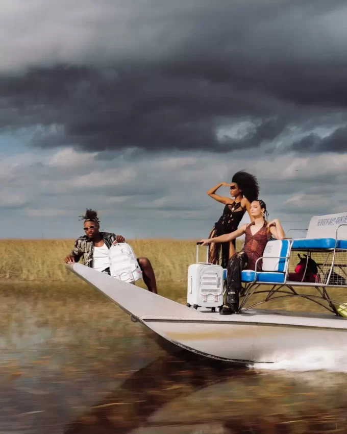 PROXIMO SPECIAL OPS CARRY-ON LUGGAGE