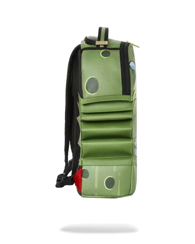 RICK & MORTY PICKLE SHARKBITE BACKPACK (DLXV) RICK & MORTY PICKLE SHARKBITE BACKPACK (DLXV)
