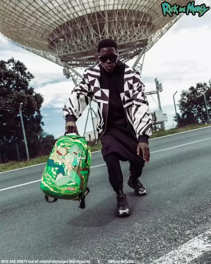 RICK & MORTY PORTAL SHARK BACKPACK RICK & MORTY PORTAL SHARK BACKPACK