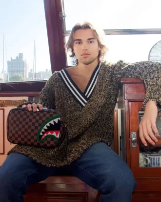 ROMEO AIR ITALIA SHARK TOILETRY BAG